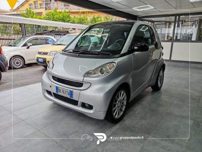 Smart ForTwo Fortwo 0.8 cdi Passion 45cv Argento usata Marano di Napoli