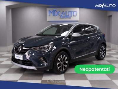 Renault Captur 1.6 E-Tech Full Hybrid Techno 145CV Auto Argento usata Latina