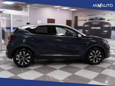 Renault Captur 1.6 E-Tech Full Hybrid Techno 145CV Auto Argento usata Latina