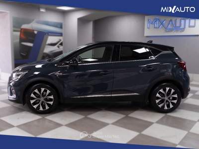 Renault Captur 1.6 E-Tech Full Hybrid Techno 145CV Auto Grigio usata Latina