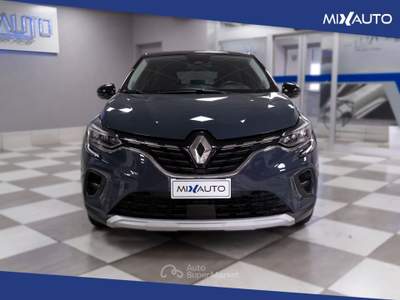 Renault Captur 1.6 E-Tech Full Hybrid Techno 145CV Auto Grigio usata Latina
