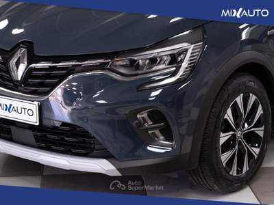 Renault Captur 1.6 E-Tech Full Hybrid Techno 145CV Auto Argento usata Latina