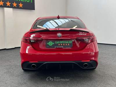 Alfa Romeo Giulia 2.2 t Veloce Q4 210cv awd LED|REAR|ACC|DNA|19' Rosso usata Como