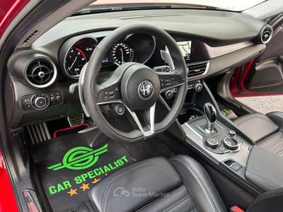 Alfa Romeo Giulia 2.2 t Veloce Q4 210cv awd LED|REAR|ACC|DNA|19' Rosso usata Como