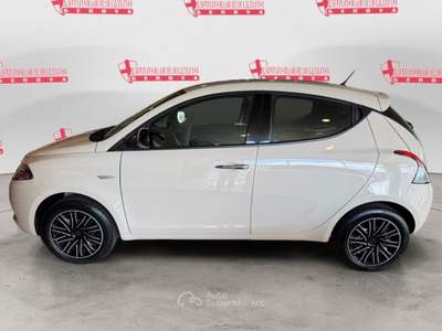 Lancia Ypsilon Ypsilon 1.2 Gold s&amp;s 69cv my19 usata Genova
