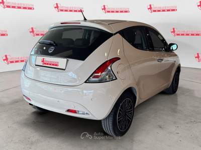 Lancia Ypsilon Ypsilon 1.2 Gold s&amp;s 69cv my19 usata Genova