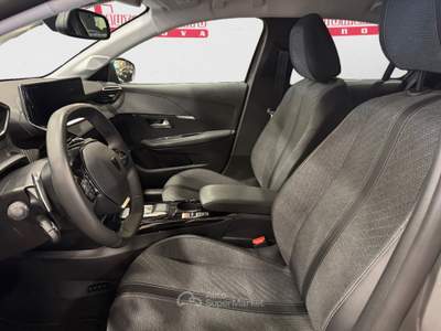 Peugeot 208 1.2 hybrid Allure 110cv e-dcs 6 Grigio usata Genova