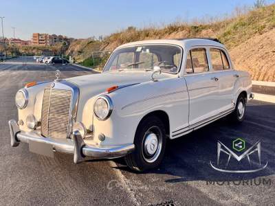Mercedes-Benz 220 S S W180 Berlina, Tetto Webasto, Matching Numbers Bianco usata Roma