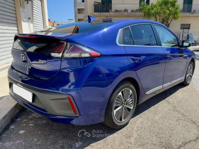 Hyundai Ioniq Plug-in Hybrid DCT Prime Blu/Azzurro usata Monopoli