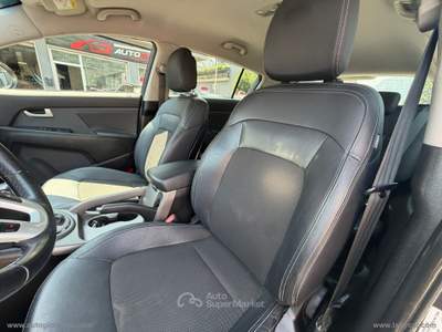 Kia Sportage Sportage 2.0 CRDI AWD Cool GANCIO TRAINO - 4X4 Grigio usata Arco