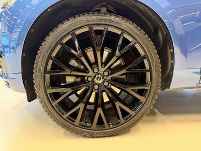 Volvo XC60 2.0 t6 AWD phev R-design auto 22"/PANO/UNICO PROPR. Blu/Azzurro usata Merano