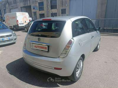 Lancia Ypsilon 1.2 8v Argento 60cv Grigio usata Cassina de' Pecchi