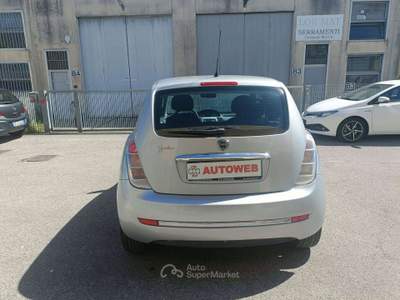 Lancia Ypsilon 1.2 8v Argento 60cv Grigio usata Cassina de' Pecchi