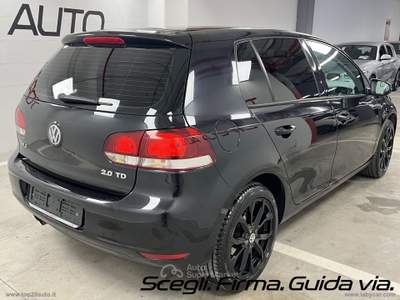 Volkswagen Golf Golf 2.0 TDI 140 CV 5p. Highline Nero usata Civita Castellana