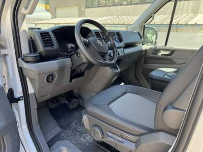 Volkswagen Crafter 35 L3H2 2.0 BiTDI 130kW Business aut. D.C. 6 POSTI AUTOCARRO Bianco usata Verbania
