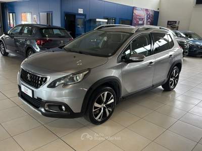 Peugeot 2008 PureTech Turbo 110cv Allure S/S Grigio usata Voghera