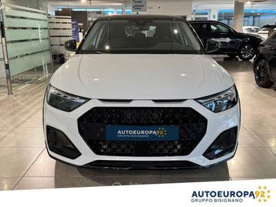 Audi A1 A1 Allstreet 30 1.0 Tfsi Identity Contrast 116cv S-Tronic Bianco usata MONOPOLI