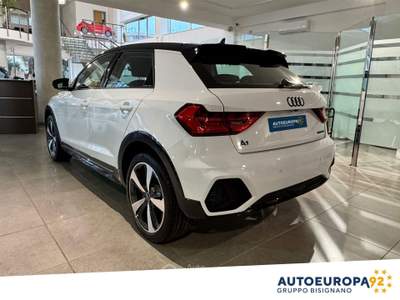 Audi A1 A1 Allstreet 30 1.0 Tfsi Identity Contrast 116cv S-Tronic Bianco usata MONOPOLI