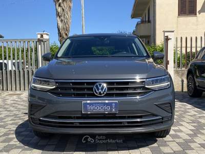 Volkswagen Tiguan Life 2.0 TDI 112CV Grigio usata Borgetto