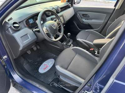 Dacia Duster Duster 1.6 SCe 4x2 Essential Blu/Azzurro usata San Giuseppe Vesuviano