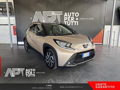 Toyota Aygo Aygo X 1.0 Trend 72cv Beige usata Napoli