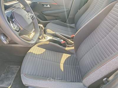 Peugeot 208 Active Pack PureTech 75 S/S Marrone usata Lucca