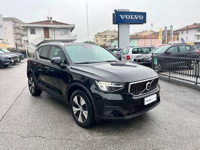 Volvo XC40 XC40 T4 Recharge Plug-in Hybrid automatico Core Nero usata Rimini
