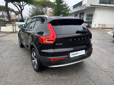 Volvo XC40 XC40 T4 Recharge Plug-in Hybrid automatico Core Nero usata Rimini