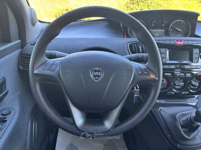 Lancia Ypsilon 1.0 FireFly 70cv Hybrid Silver Plus PROMO Grigio usata Pavia