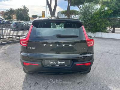 Volvo XC40 XC40 1.5 t3 R-design 163cv auto Nero usata Rimini