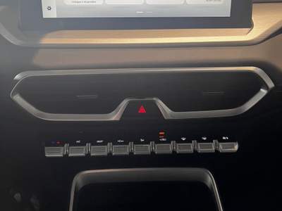 EMC Sei Sei 1.5 A/T GPL Nero usata Lucca