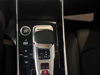 EMC Sei Sei 1.5 A/T GPL Nero usata Lucca