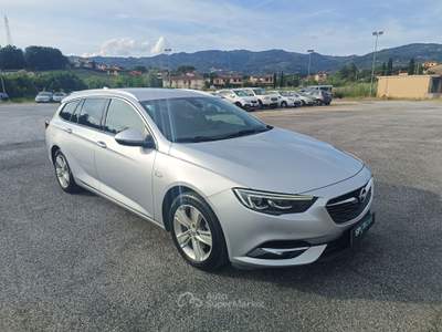 Opel Insignia 1.6 CDTI Innovation 136cv S&S AT6 eco Argento usata Lucca