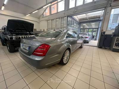 Mercedes-Benz Classe S Classe S - W/V 221 bt  4matic auto Grigio usata Milano