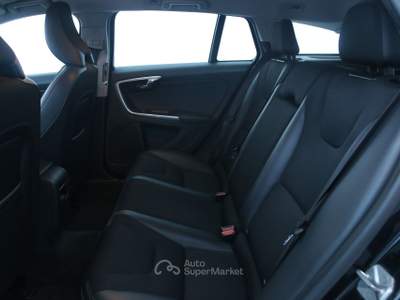 Volvo V60 D2 Powershift Kinetic Park Assist posteriore Nero usata Feltre