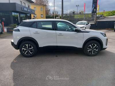 Peugeot 2008 PureTech 100 S&S Style Nero usata Lucca