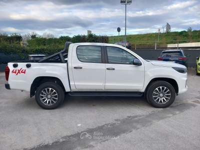 Foton Tunland G7 Tunland G7 2.0 TDI Doppia Cabina 4WD AT8 Nero usata Lucca