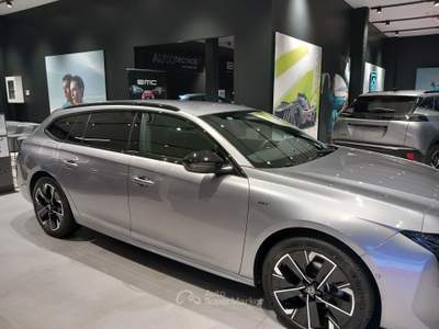 Peugeot 508 BlueHDi 130 GT S/S EAT8 SW Grigio usata Lucca