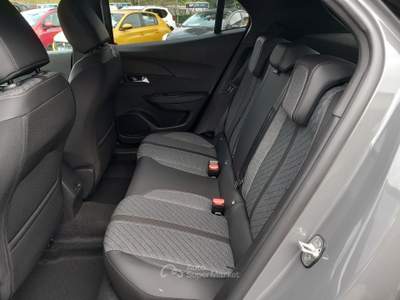 Peugeot 2008 Peugeot 2008 Hybrid 145cv e-DCS6 Allure Grigio usata Lucca