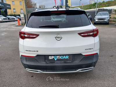 Opel Grandland X 1.5 Ecot Diesel 130cv 120 Annivesary S&S MT6 Bianco usata Lucca