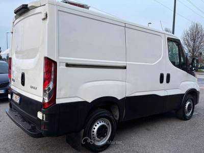 Iveco Daily 35S12V 2.3 HPT PC-TN Bianco usata Torino