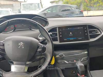 Peugeot 308 ALLURE 1.5D 120cv EAT6  ANDROID/CARPLAY SENS PARK Nero usata Roma