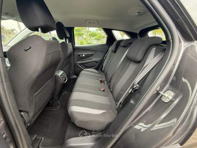 Peugeot 3008 S&S EAT8 Allure Grigio usata Mesagne