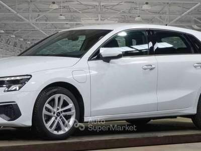 Audi A3 A3 Sportback 40 1.4 tfsi e s-tronic 2022 Hybrid Plug-in 204Cv Bianco usata Monte Compatri