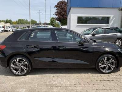 Audi A3 A3 Sportback 40 1.4 tfsi e 2022 s-tronic Hybrid Plug-in 204cv Nero usata Monte Compatri