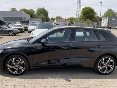 Audi A3 A3 Sportback 40 1.4 tfsi e 2022 s-tronic Hybrid Plug-in 204cv Nero usata Monte Compatri