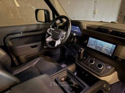 Land Rover Defender 200 CV AWD Auto HSE Nero usata Bruino