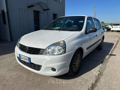 Renault Clio 1.2 16V 5 porte Confort Bianco usata Rivignano Teor