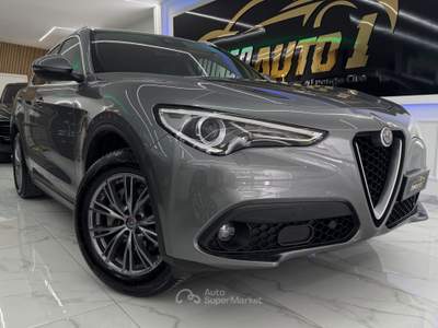 Alfa Romeo Stelvio 2.2 180Cv Q4 Executive Full Opt Grigio usata Qualiano