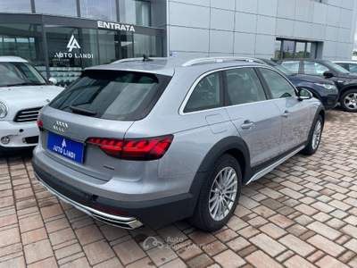 Audi A4 40 2.0 TDI MHEV Quattro 204cv S-Tronic Grigio usata Sarego